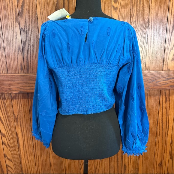 Farm Rio Crop Top - Picture 3 of 5